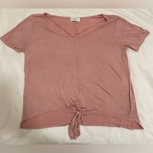 Women’s pink top